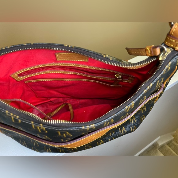 Dooney and Bourke East West Collins Bag - Picture 7 of 9